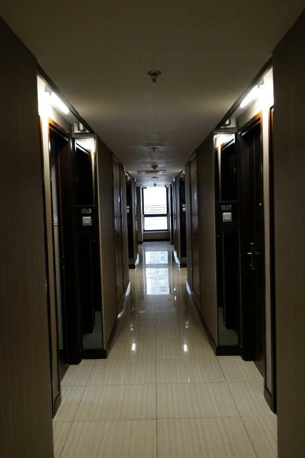 קוולון Cruise Hotel מראה חיצוני תמונה